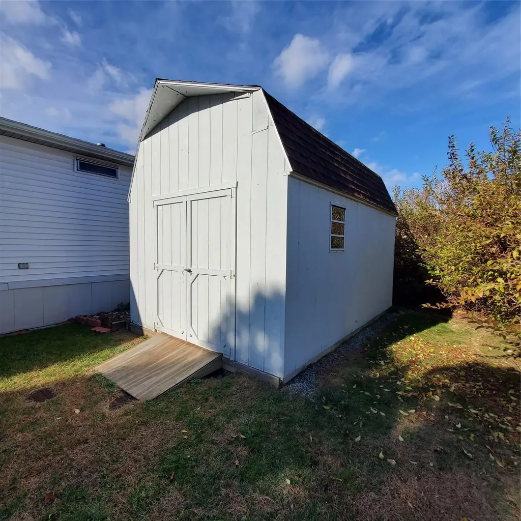 52 Liberty Drive Hyde Park NY 12538