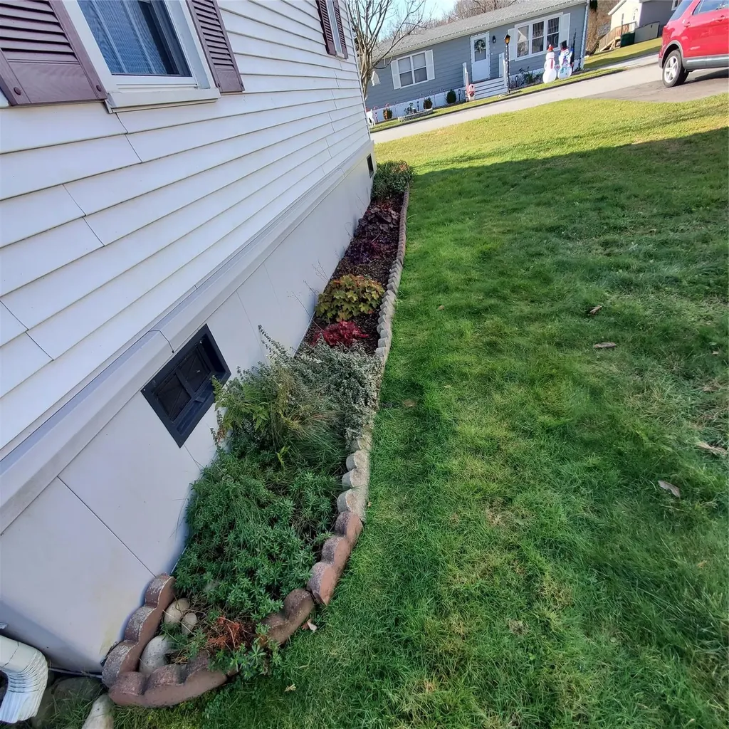 52 Liberty Drive Hyde Park NY 12538