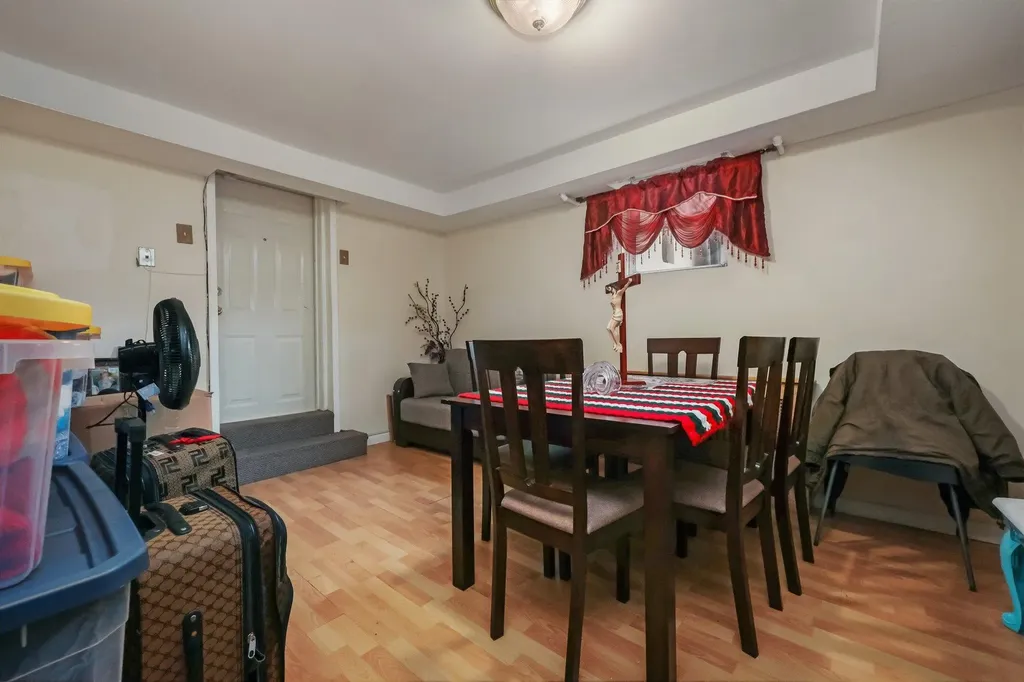 1825 Yates Avenue Bronx NY 10461