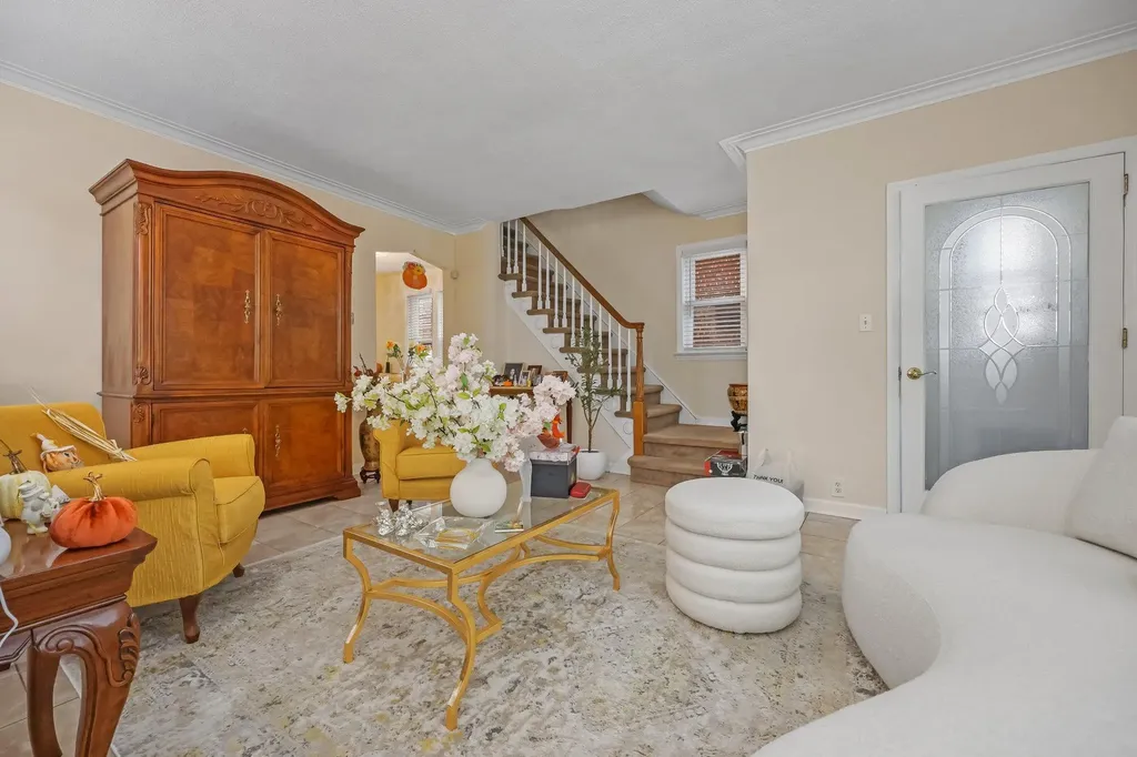 1825 Yates Avenue Bronx NY 10461