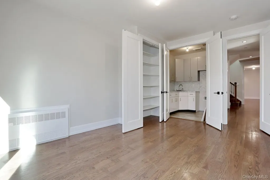 8 Neil Road Spring Valley NY 10977