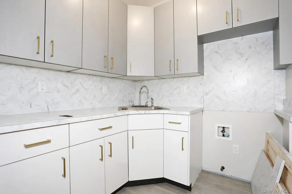 8 Neil Road Spring Valley NY 10977