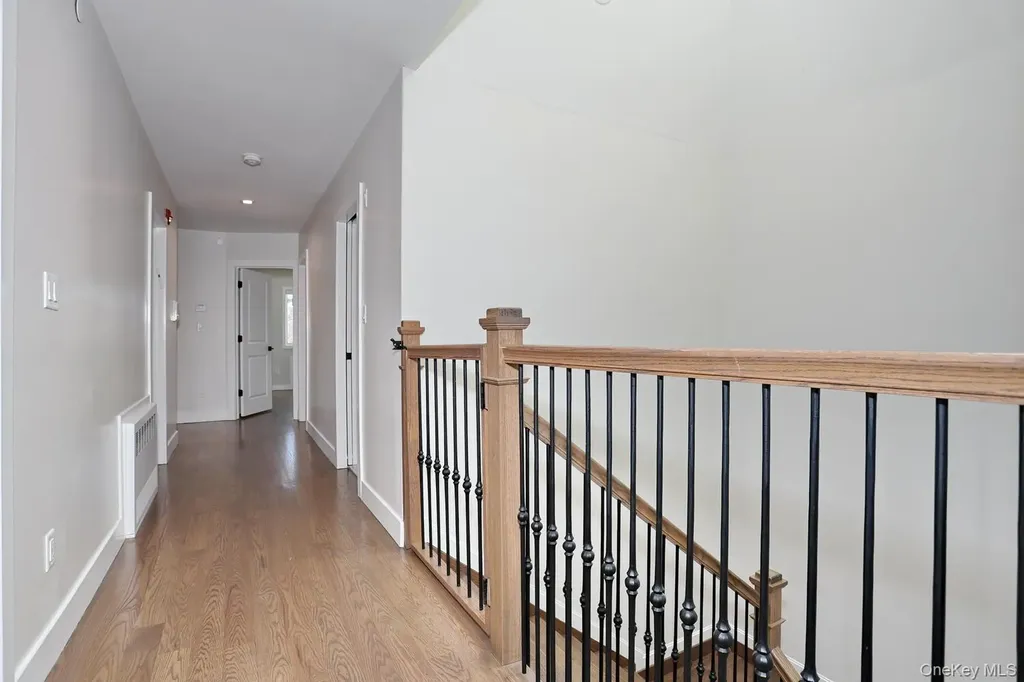 8 Neil Road Spring Valley NY 10977