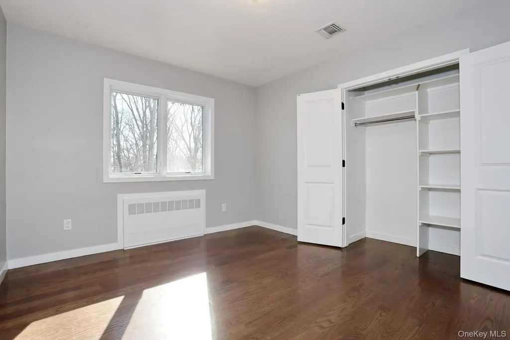 8 Neil Road Spring Valley NY 10977