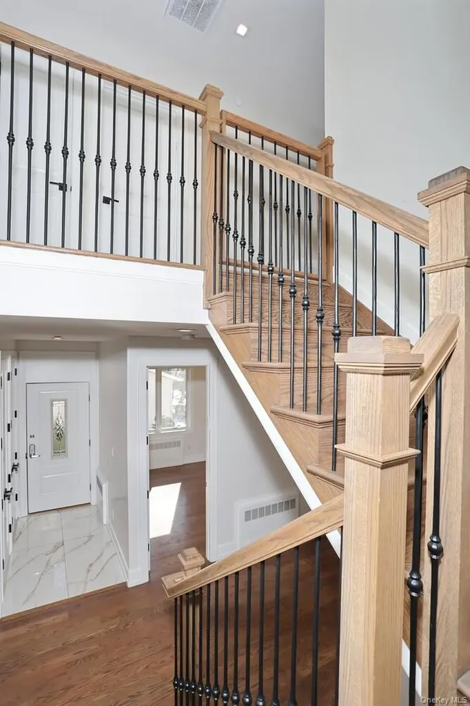 8 Neil Road Spring Valley NY 10977