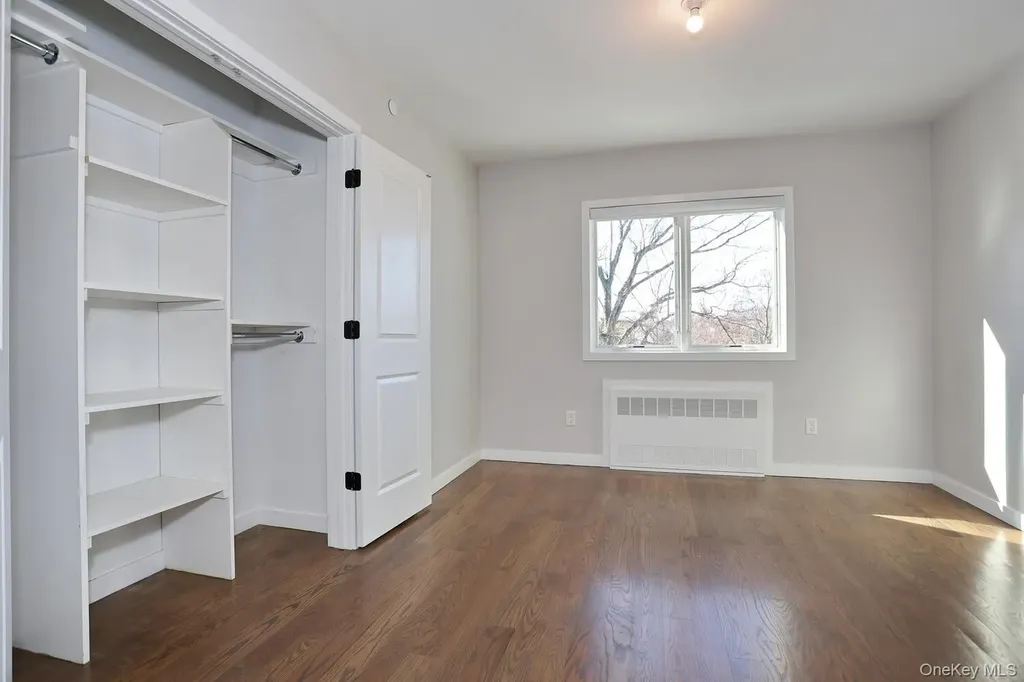 8 Neil Road Spring Valley NY 10977