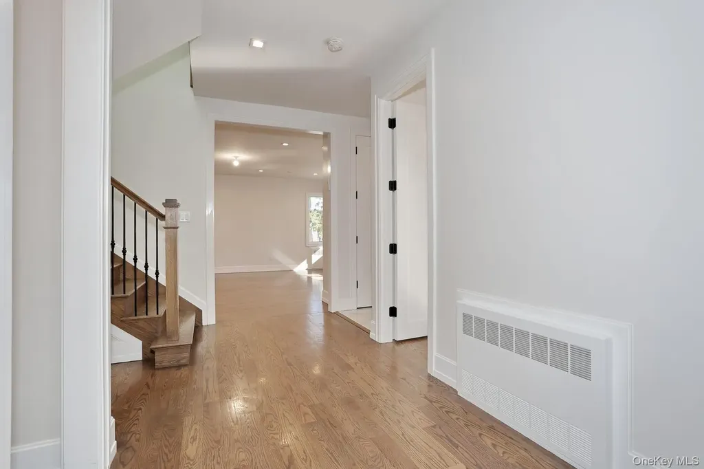 8 Neil Road Spring Valley NY 10977