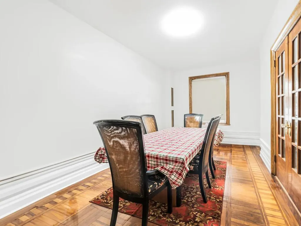 2648 Morris Avenue Bronx NY 10468