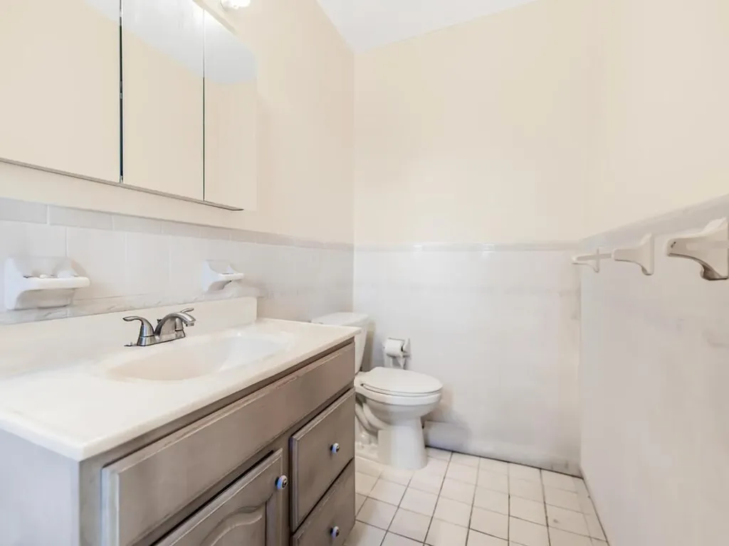 2648 Morris Avenue Bronx NY 10468