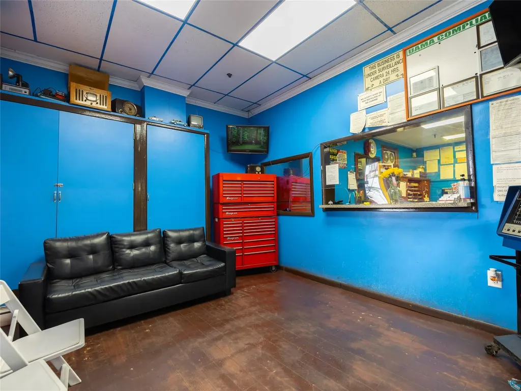 1761 Carter Avenue Bronx NY 10457