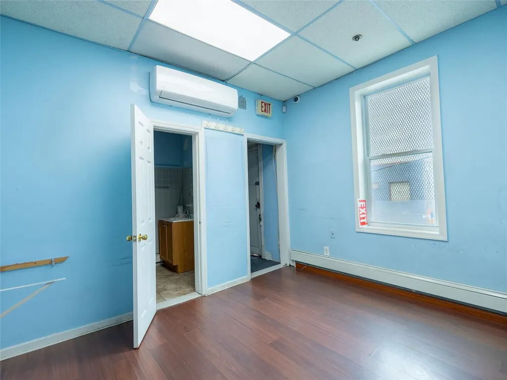 1761 Carter Avenue Bronx NY 10457