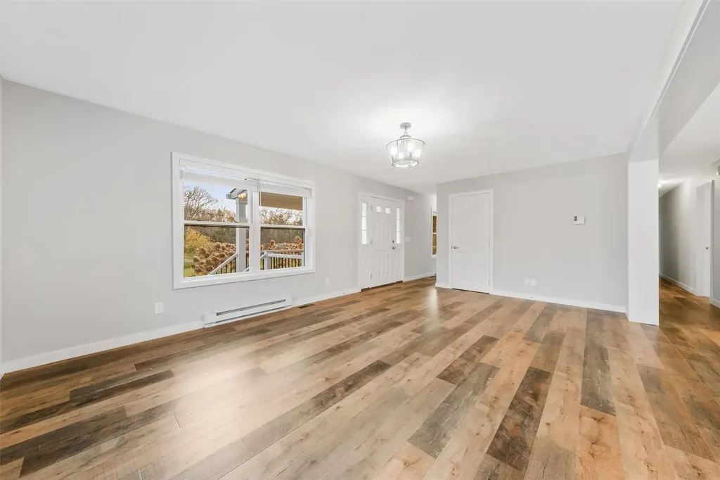 93 Kelly Road Red Hook NY 12571