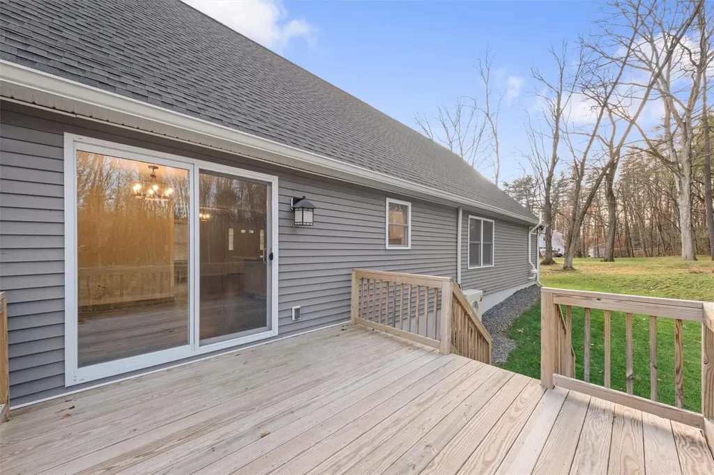 93 Kelly Road Red Hook NY 12571