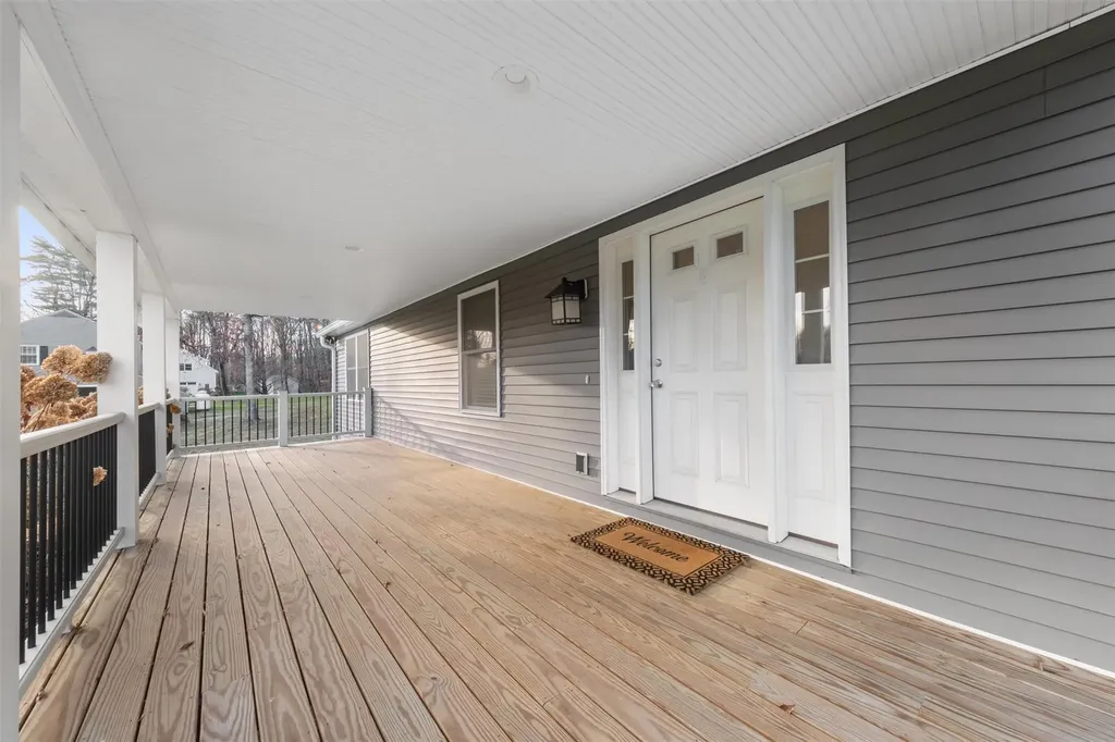 93 Kelly Road Red Hook NY 12571