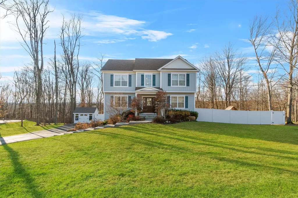 16 Copper Rock Road Walden NY 12586