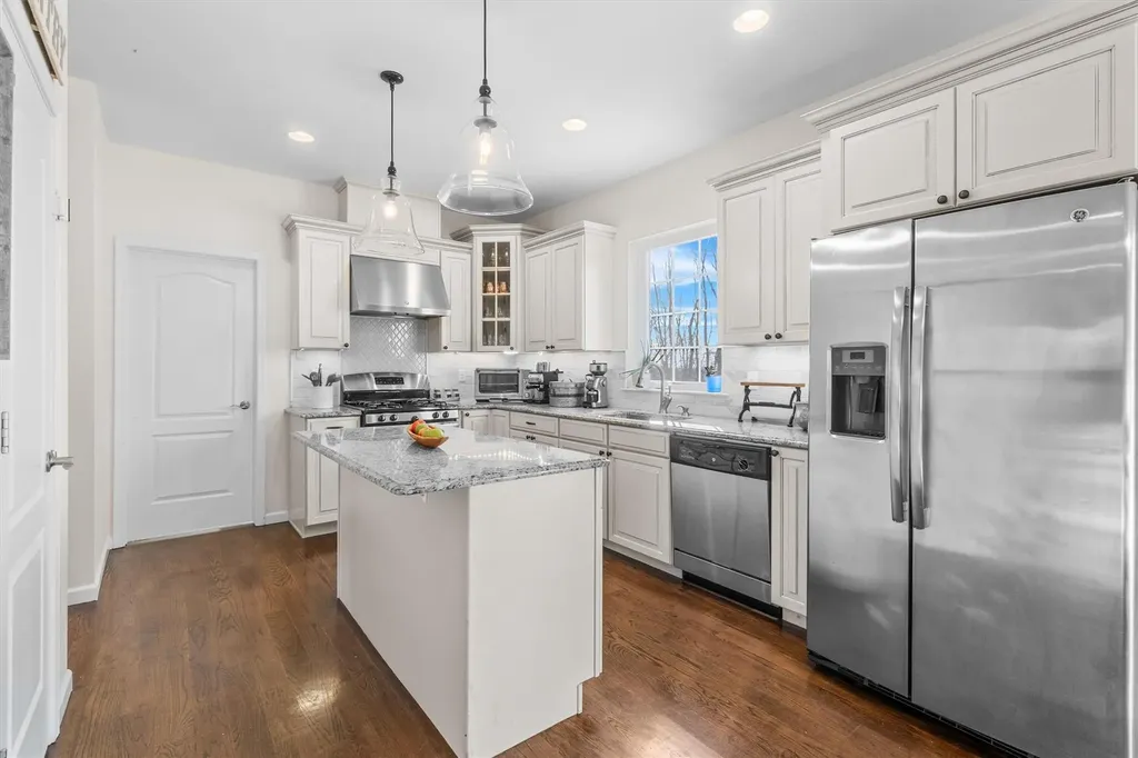 16 Copper Rock Road Walden NY 12586