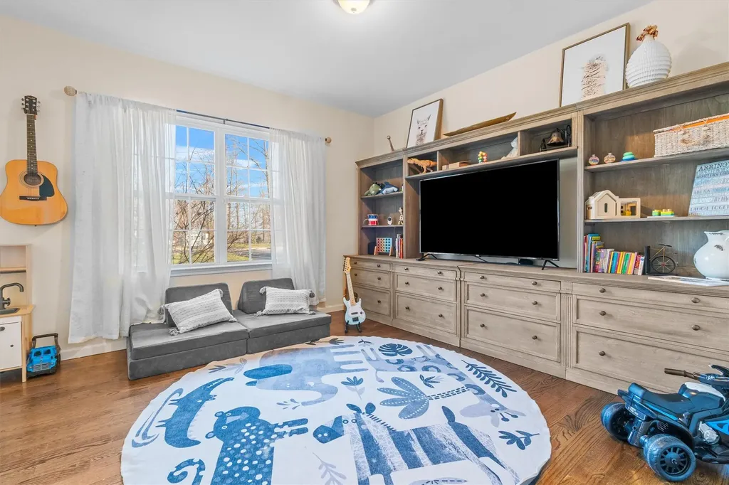 16 Copper Rock Road Walden NY 12586