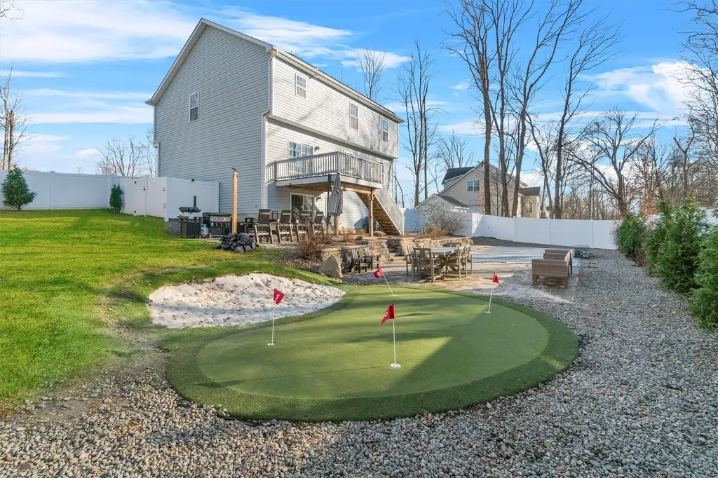16 Copper Rock Road Walden NY 12586