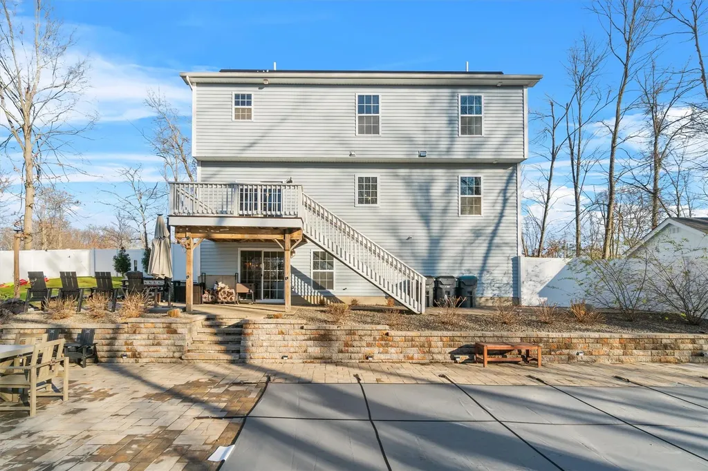 16 Copper Rock Road Walden NY 12586