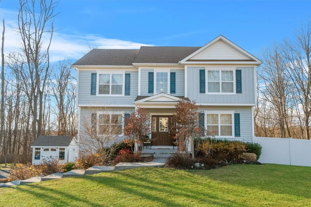 16 Copper Rock Road Walden NY 12586