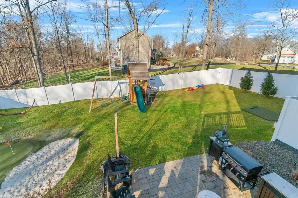 16 Copper Rock Road Walden NY 12586
