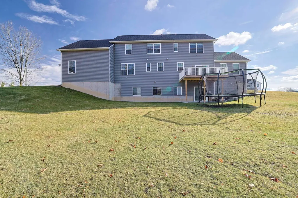 10 Sycamore Ridge Road Middletown NY 10941