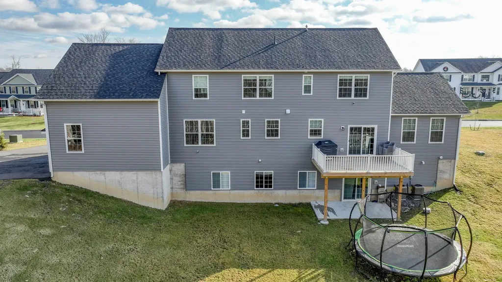 10 Sycamore Ridge Road Middletown NY 10941