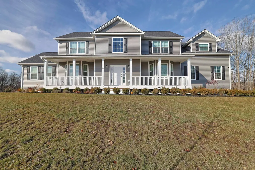 10 Sycamore Ridge Road Middletown NY 10941