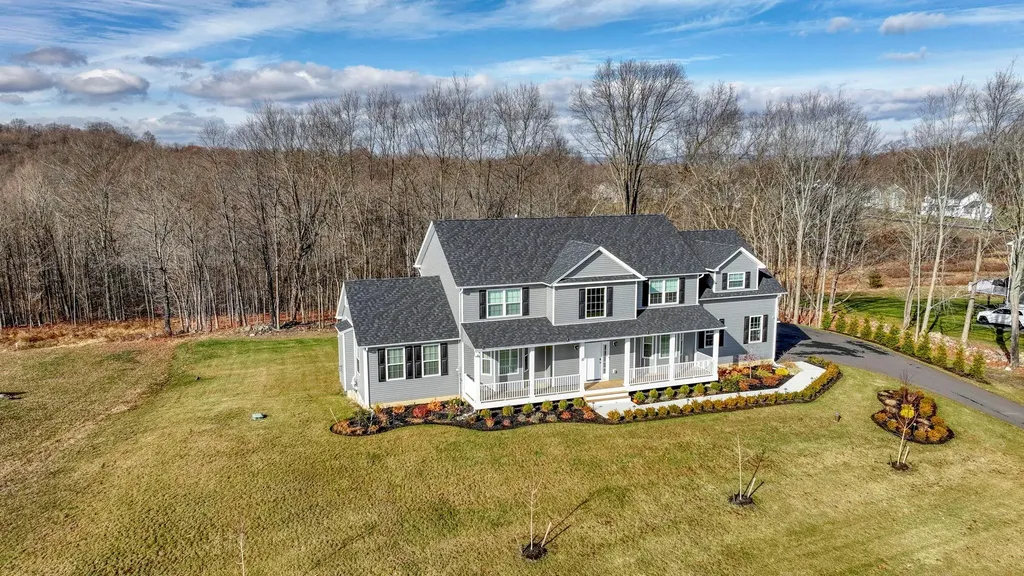 10 Sycamore Ridge Road Middletown NY 10941