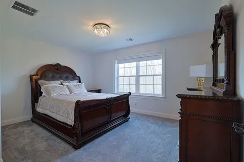 10 Sycamore Ridge Road Middletown NY 10941