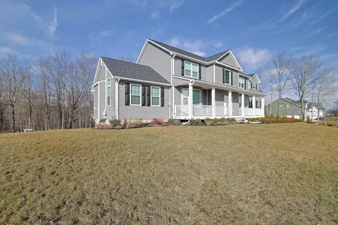 10 Sycamore Ridge Road Middletown NY 10941