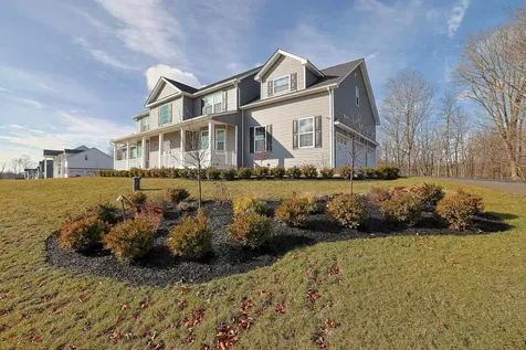 10 Sycamore Ridge Road Middletown NY 10941