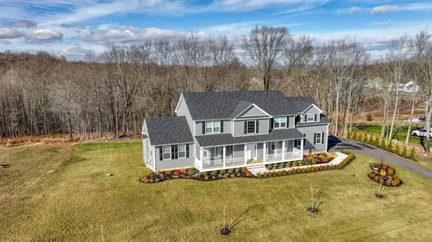 10 Sycamore Ridge Road Middletown NY 10941