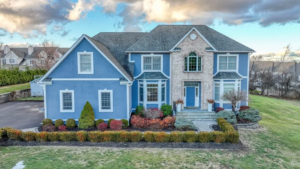15 Lambros Drive Monroe NY 10950