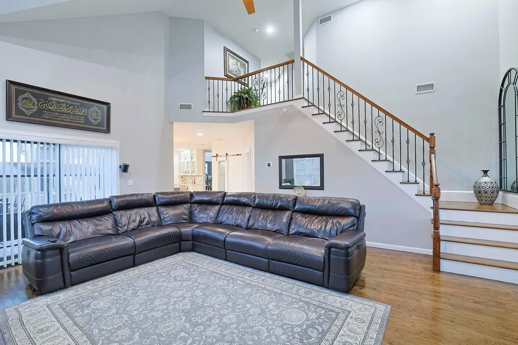 15 Lambros Drive Monroe NY 10950