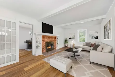106 Robertson Avenue White Plains NY 10606