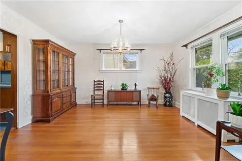 106 Robertson Avenue White Plains NY 10606
