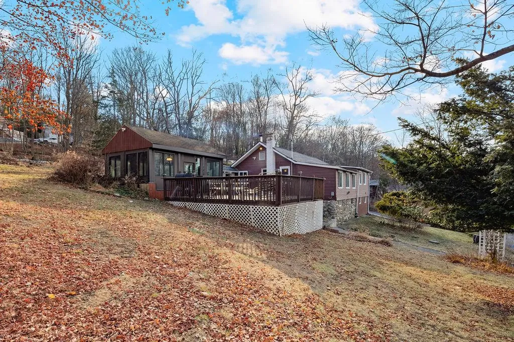 15 Grandview Trail Monroe NY 10950