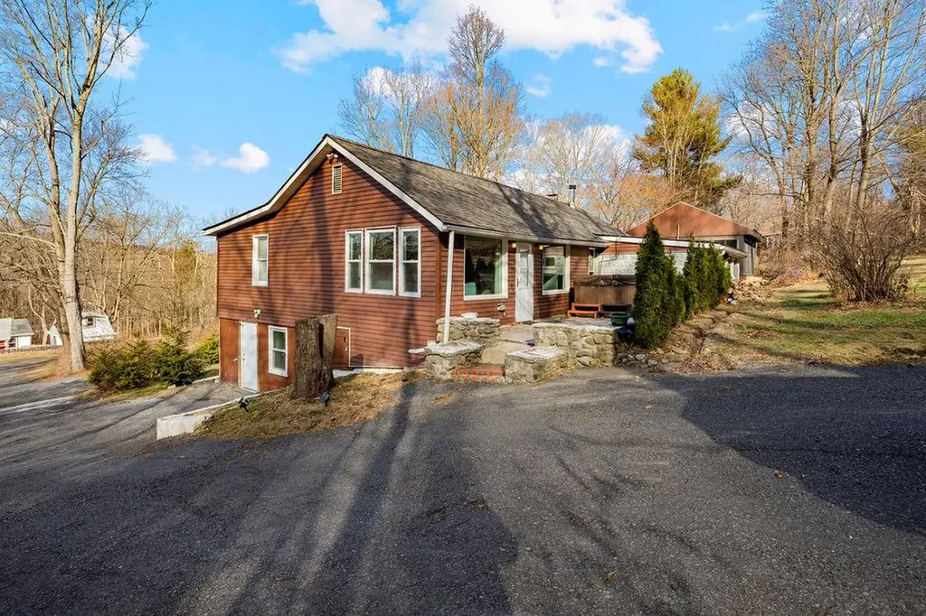 15 Grandview Trail Monroe NY 10950