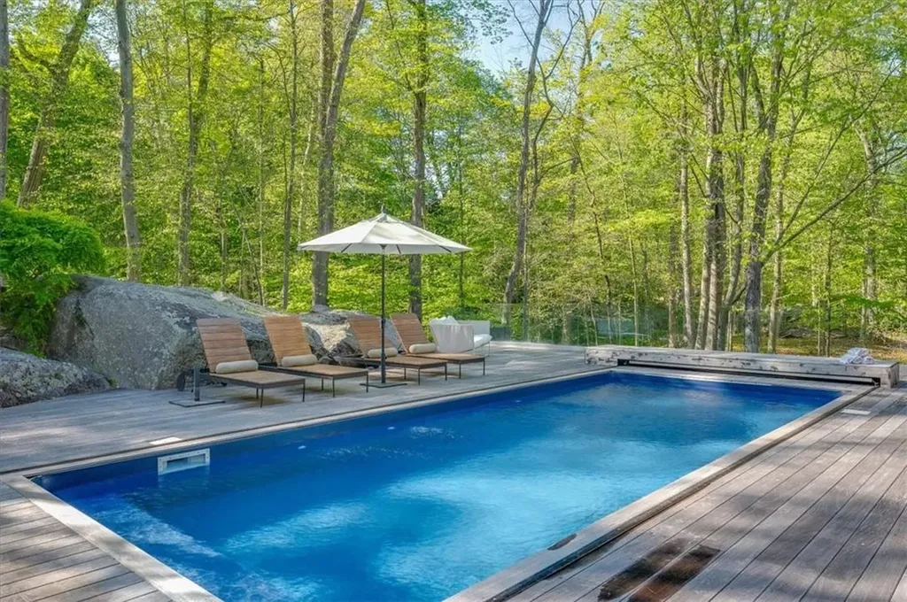 971 Fenimore Road Larchmont NY 10538
