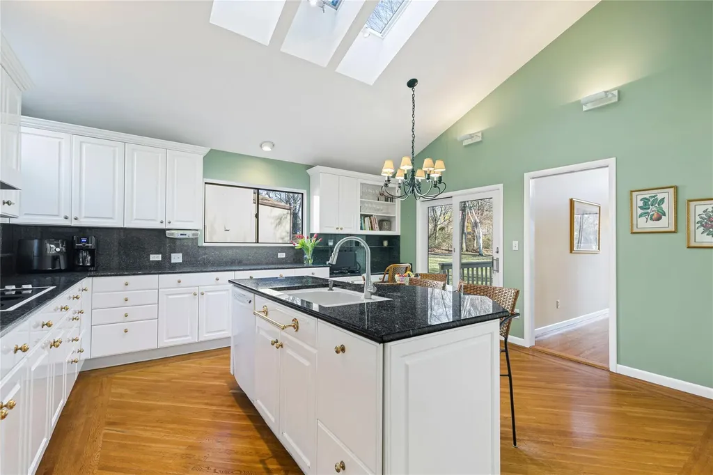 53 Talcott Road Rye Brook NY 10573
