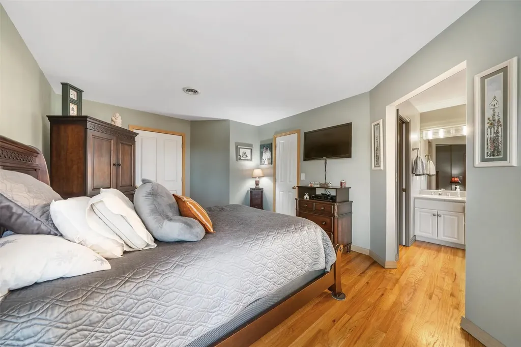 87 Walling Road Warwick NY 10990