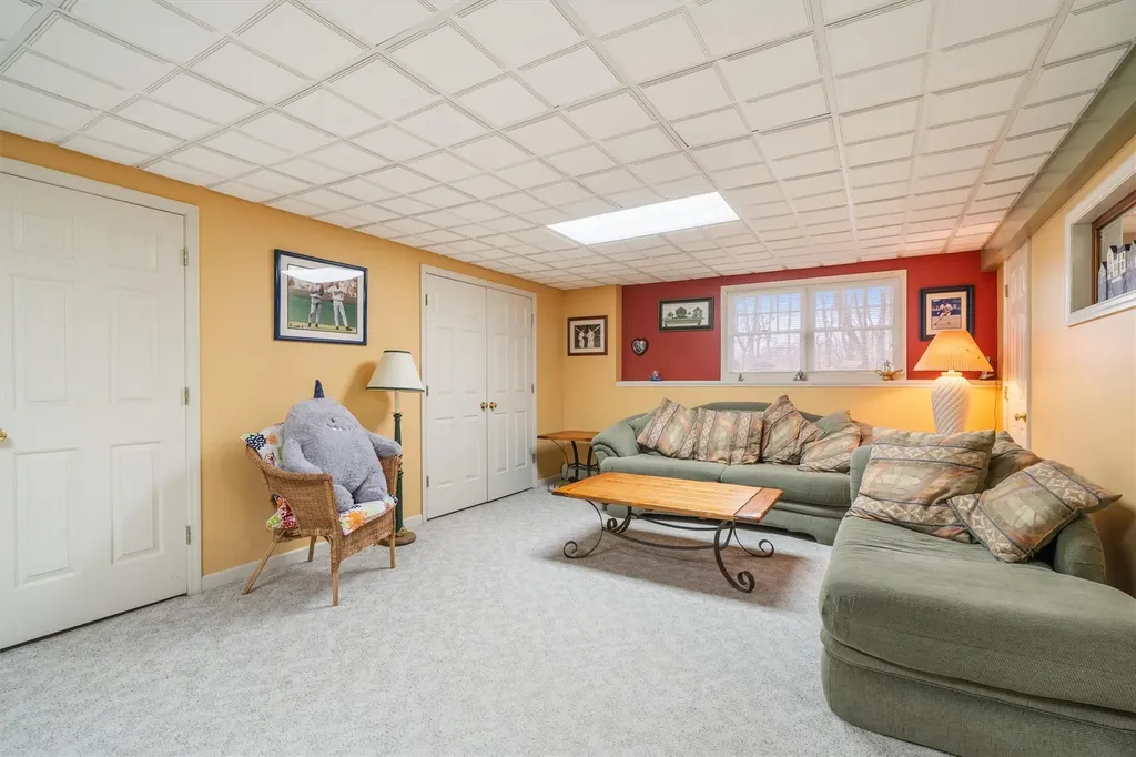 87 Walling Road Warwick NY 10990