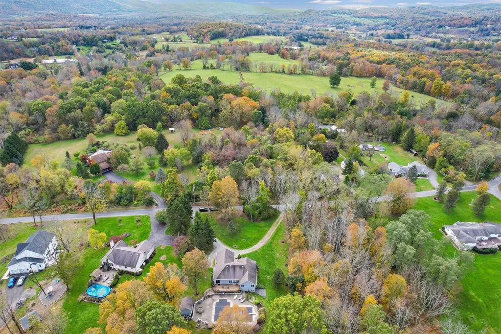 87 Walling Road Warwick NY 10990