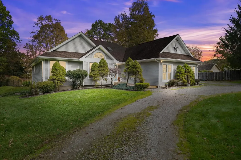 87 Walling Road Warwick NY 10990
