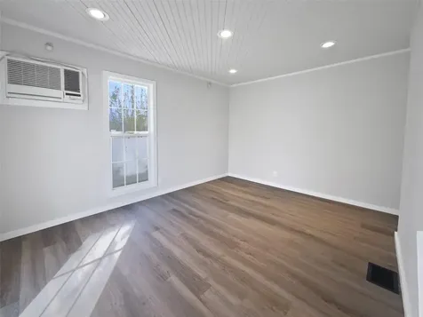 399 Auborn Brookhaven NY 11967