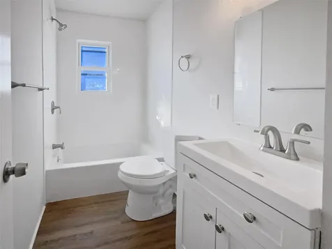 399 Auborn Brookhaven NY 11967