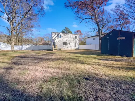 399 Auborn Brookhaven NY 11967