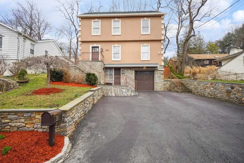 31 Reservoir Road White Plains NY 10603