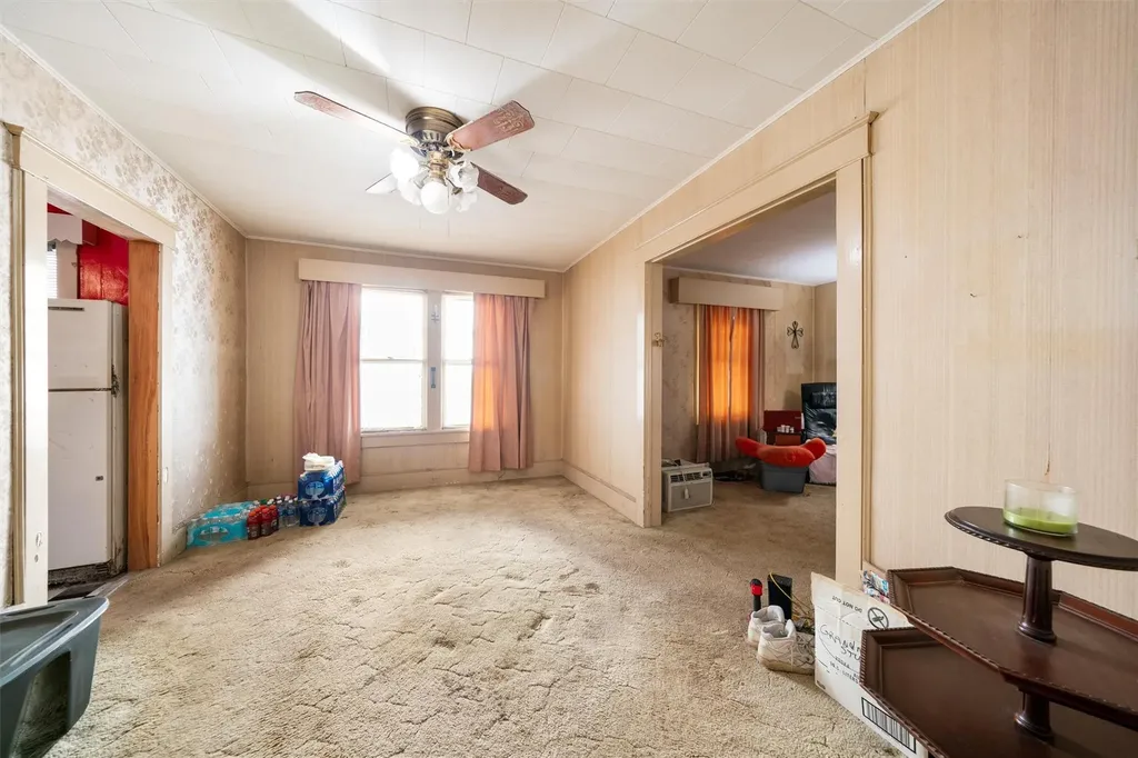 156 Commonwealth Avenue Middletown NY 10940